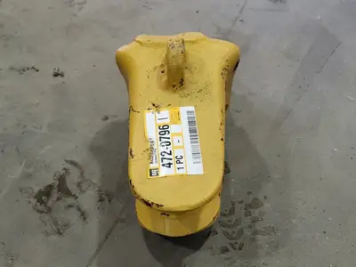 USED CATERPILLAR 472-0796