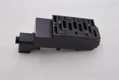 NEW Parker h2ewxbbl49b Solenoid Valve STOCK L-541