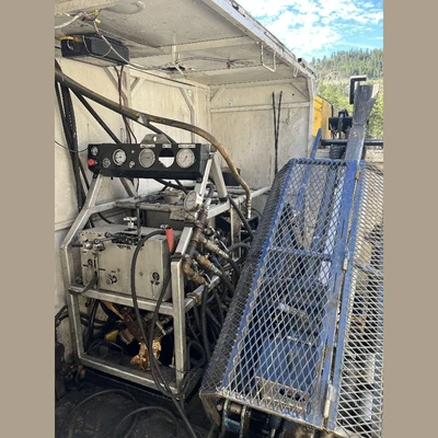 USED HYDRACORE 2000