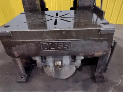 USED BLISS C-110