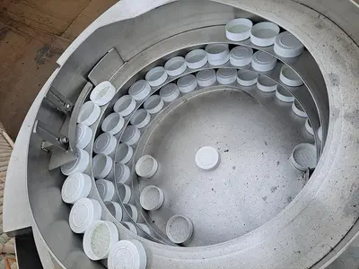 Capper, Inline, Chuck Screw Capper, Automatic, Cap Feeder #C745456
