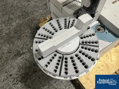 USED Agilent Agilent 6890A Gas Chromatograph