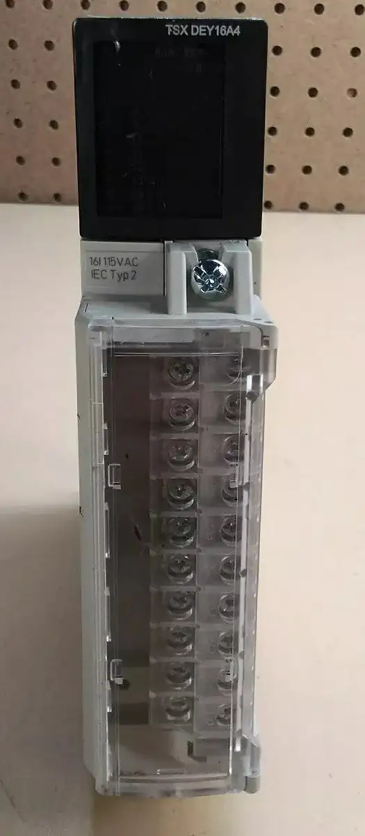 USED Schneider Electric TSXBLY01