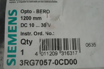 NEW SIEMENS 3RG7057-0CD00 SENSOR 3RG70570CD00