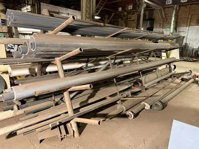LARGE AMOUNT OF CAST, STAINLESS STEEL, ALUMINUM, GALVINIZED AND PVC PIPES