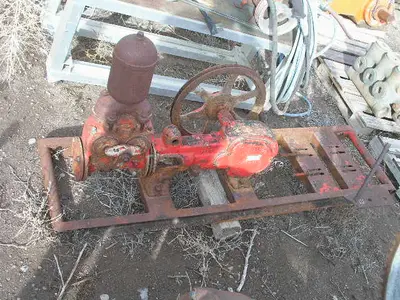 USED GOULDS 1813