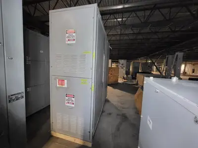 4160Volts 1200Amp 3Ph Switchgear Unit PowerVac VB1 4.16-250-3w/ D-Feeder Breaker