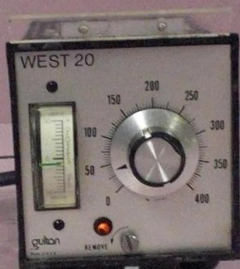QTY. 1. WEST 2O / GULTON TEMPERATURE CONTROLLER 0-...