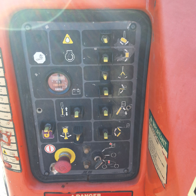 USED 2012 JLG E400AJPN