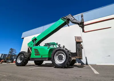 USED 2015 JLG G12-55A