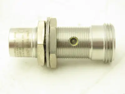 Allen Bradley 871TM-DH8NP18-N4 Proximity Sensor Inductive 10-30vdc 200mA 18mm OD