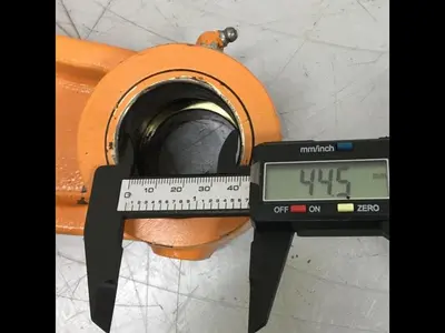 USED CINCINNATI MILACRON 3980756
