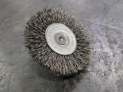NEW UNITED ABRASIVE 06713
