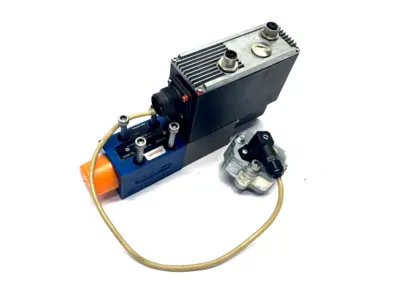 USED BOSCH REXROTH R900913641, VT-SWA-1-13/DFEE, VT-DFPC-A-23/G24K0/0A0V/V