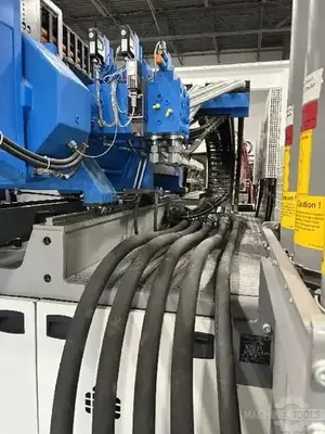 USED 2018 KRAUSS MAFFEI 900-1200GX