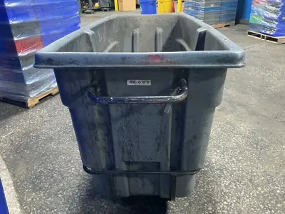 Used RUBBERMAID _UNKNOWN_ Material Handling (misc) Ohio US | HGR 24 #1556712