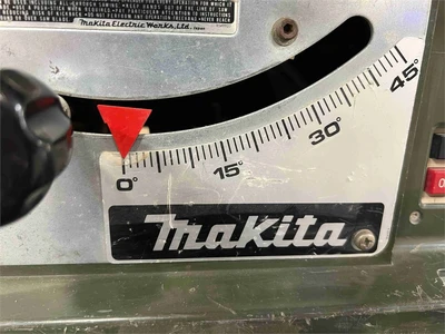 Used MAKITA 2708 Woodworking Table Saws California US | MachineryMax #1762865