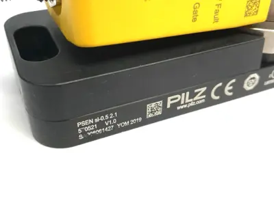 USED PILZ ELECTROMAGNETIC GUARD LOCKING SAFETY SWITCH W/ ACTUATOR PLATE