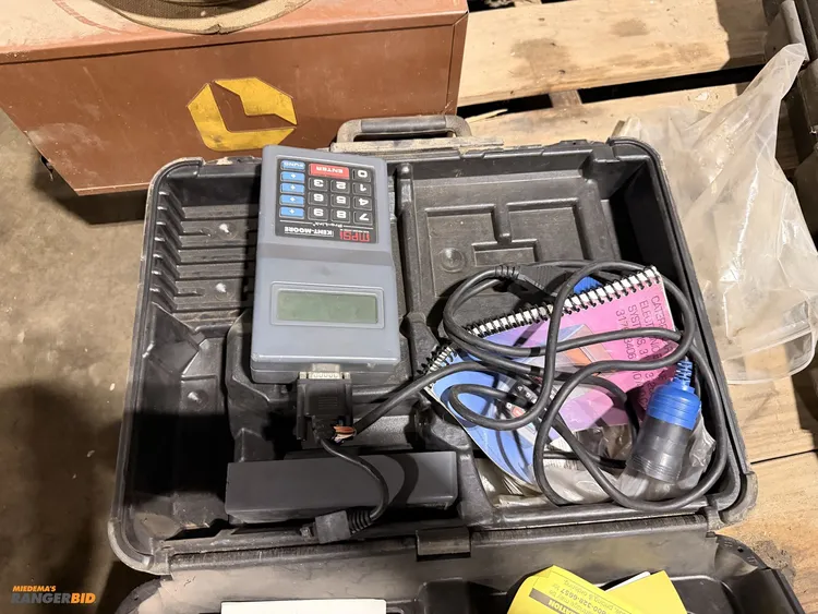 Used KENT MOORE J 38500-1 PRO-LINK 9000 Automotive Equipment Michigan US | Miedema Asset Management Group #1334730