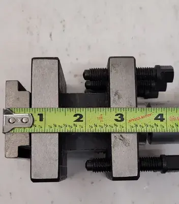 4-WAY LATHE TOOL POST H: 6-3/4” OVERALL W: 3.15IN L: 3.15IN GAP: 1-1/4IN BASE: .72IN