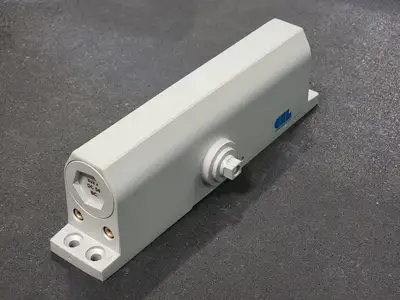 NEW CR LAURENCE DC54A