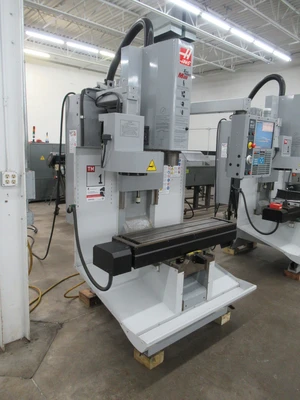 Used 2009 HAAS TM-1 TOOLROOM MILL Vertical Machining Centers Minnesota US | Machinesused.com #1362968