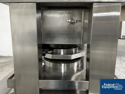 USED Fette Fette P1010 Rotary Tablet Press