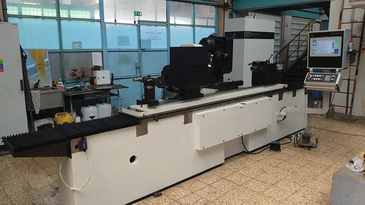 Used 1980 TOS BHU 50/1500 Universal Cylindrical Grinders CZ | Amaron s.r.o. #1056629