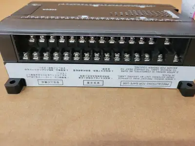 NEW OMRON CP1W-40EDR