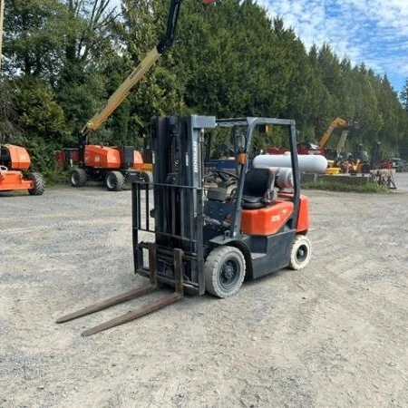 Used 2017 DOOSAN G25G Liquid Propane Forklifts British Columbia CA | Leavitt Machinery #1485482