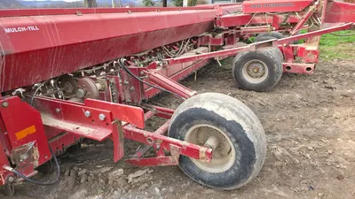 JI Case 5500MTDR SEEDER | Iron Listing (45)