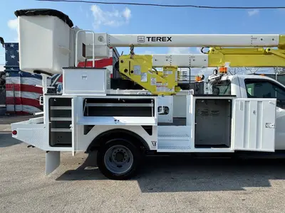 Used 2016 TEREX HR37M Bucket (boom) trucks Florida US | Truck and Van Outlet #1509228