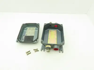Allen Bradley 849-ZCD33 Hazardous Location Enclosure 6x8x4" Enclosure only
