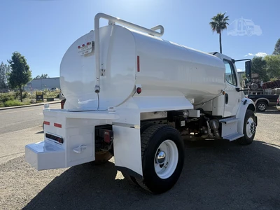 Used 2016 FREIGHTLINER BUSINESS CLASS M2 106 Water Trucks California US | Mittry Construction #1363453
