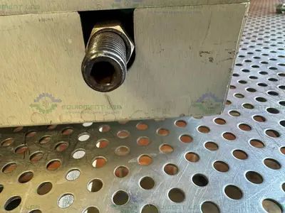 Used CUSTOM BUILT VACUUM GAS HANDLING MANIFOLD W/ LEAK TEST PORT Pumps California US | Equipment Lab #1319622