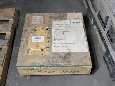 NEW KOMATSU 561-27-71960
