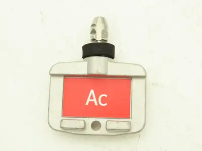 Allen Bradley 440T-AKEYE10AC Guardmaster Trapped Key Interlock Key Ac  Lot of 2