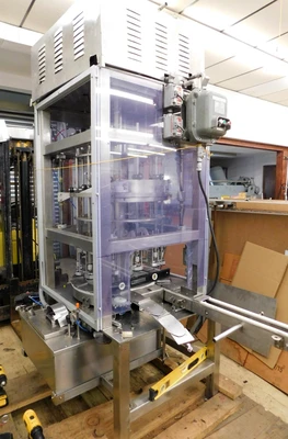 USED JG VACUUM FILLER 12 STATION