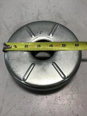 USED METAL FABRICATOR LEVELING PAD