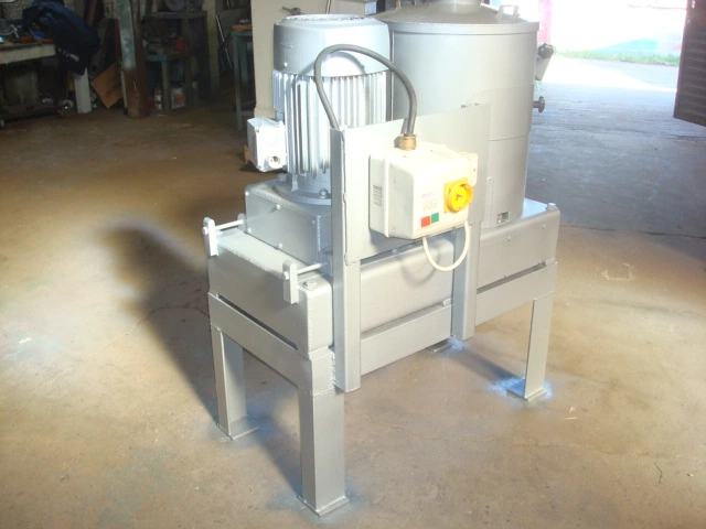 Simon Heesen Orbital Pellet Press