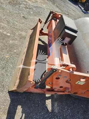 USED 2020 XCMG CV83PDU