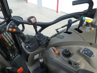New | in-Stock 2024 CASE IH FARMALL 110C Utility Tractors Pennsylvania US | Zimmerman Farm Service #1410488
