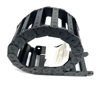 USED IGUS E-CHAIN FLEXIBLE CABLE CARRIER ASSEMBLY
