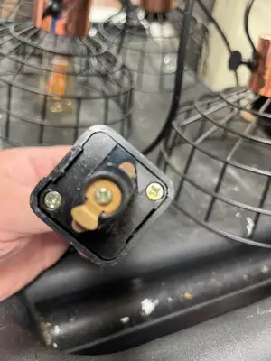 Used Luminex Used Luminex Track Wire Cage Pendant Light 120V 9" Lighting Illinois US | Falcon Restaurant Supply #1376204