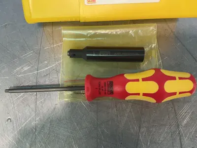 Used SANDVIK COROMANT A32716B18SC09 Tooling & Accessories (Other) Ohio US | HGR 24 #1345811