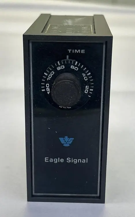 Used EAGLE SIGNAL DB105A3 Industrial Controls Ohio US | Surplus Asset Holdings #1237961