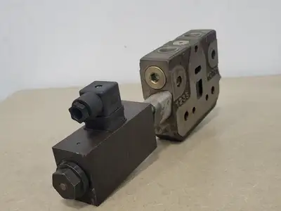 Hydraulic Valve 1235-10701 w/ Junction Box MPM B-12