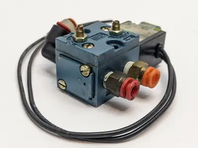 611B-11-611BA | MAC Valves  Solenoid Valve - Used