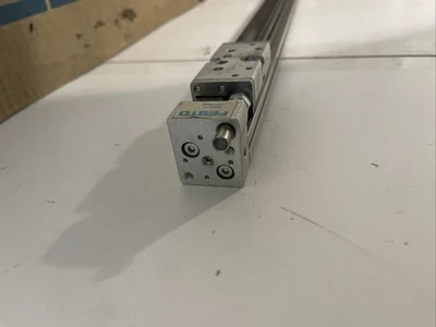 NEW FESTO DGC-12-686-G-YSRW