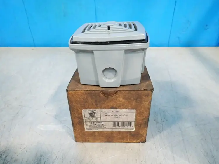 Used EDWARDS SIGNALING 877G1 Safety Products (Other) Ohio US | HGR 24 #878301